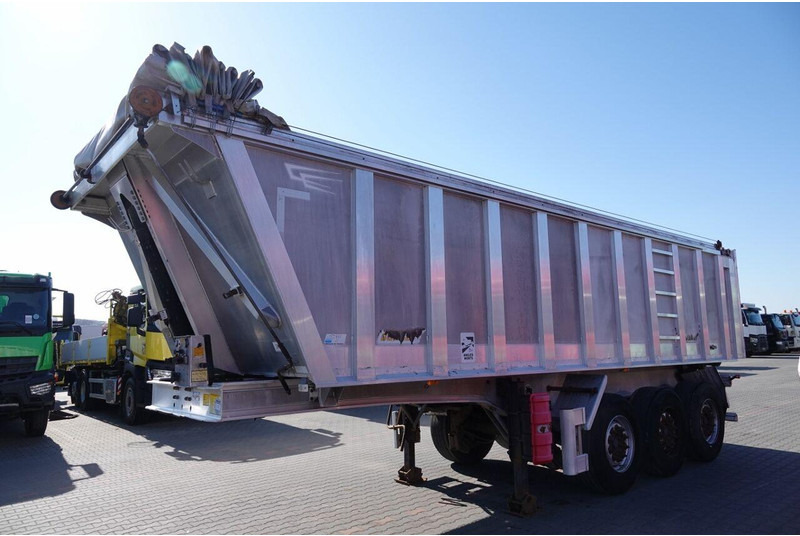 Benalu WYWROTKA ALUMINIOWA 28 M3 / OŚ PODNOSZONA / WAGA 5100 KG - Semirremolque volquete: foto 3 Benalu WYWROTKA ALUMINIOWA 28 M3 / OŚ PODNOSZONA / WAGA 5100 KG - Semirremolque volquete: foto 3