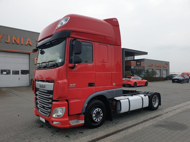 DAF XF 106 460 EURO 6 SSC LOW DECK - Cabeza tractora: foto 1 DAF XF 106 460 EURO 6 SSC LOW DECK - Cabeza tractora: foto 1
