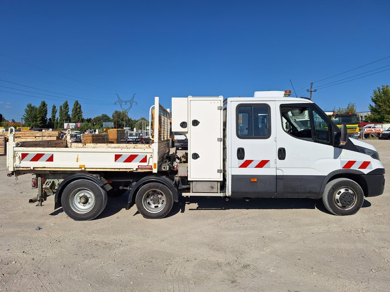 Iveco Daily 35-180 - BE Doka Mini Clixtar - SZM - 3.5t - Cabeza tractora: foto 4 Iveco Daily 35-180 - BE Doka Mini Clixtar - SZM - 3.5t - Cabeza tractora: foto 4