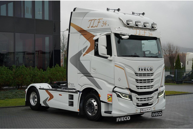 Iveco S-WAY / 530 / RETARDER / I-PARK COOL / FULL AIRMATIC / OPONY 10 - Cabeza tractora: foto 2 Iveco S-WAY / 530 / RETARDER / I-PARK COOL / FULL AIRMATIC / OPONY 10 - Cabeza tractora: foto 2