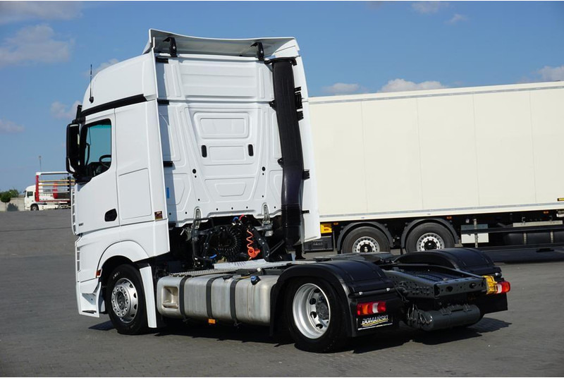 Mercedes-Benz ACTROS / 1851 / EURO 6 / ACC / MEGA / LOW DECK / BIG SPACE - Cabeza tractora: foto 5 Mercedes-Benz ACTROS / 1851 / EURO 6 / ACC / MEGA / LOW DECK / BIG SPACE - Cabeza tractora: foto 5
