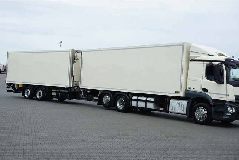 Mercedes-Benz ACTROS / 2540 / ACC / E 6 / ZESTAW PRZEJAZDOWY / CHŁODNIA + WIND - Cabeza tractora: foto 4 Mercedes-Benz ACTROS / 2540 / ACC / E 6 / ZESTAW PRZEJAZDOWY / CHŁODNIA + WIND - Cabeza tractora: foto 4