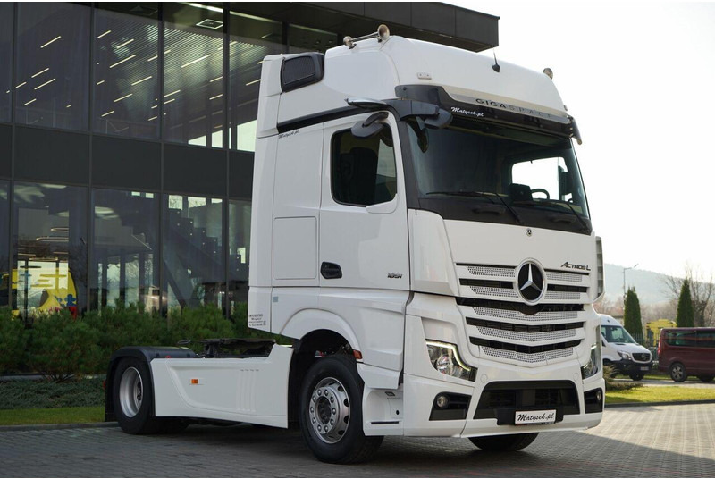 Mercedes-Benz ACTROS L 1851 / GIGA SPACE / RETARDER / 2022 R - Cabeza tractora: foto 5 Mercedes-Benz ACTROS L 1851 / GIGA SPACE / RETARDER / 2022 R - Cabeza tractora: foto 5
