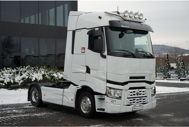 Renault T 520 / SKÓRY / ALUFELGI - Cabeza tractora: foto 2 Renault T 520 / SKÓRY / ALUFELGI - Cabeza tractora: foto 2