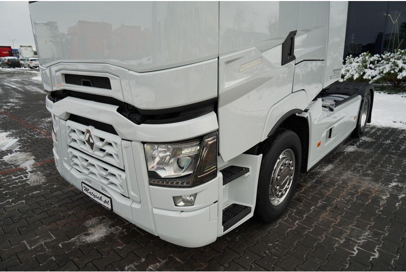 Cabeza tractora Renault T 520 / SKÓRY / ALUFELGI: foto 11 Cabeza tractora Renault T 520 / SKÓRY / ALUFELGI: foto 11