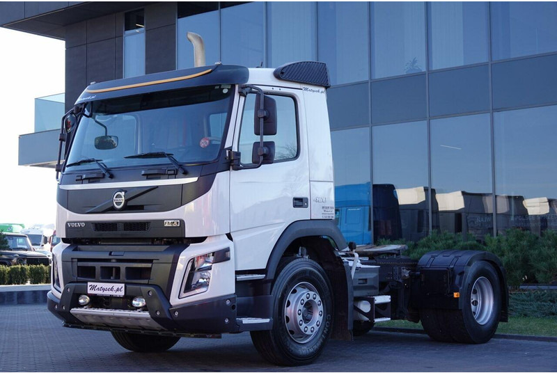 Volvo FMX 420 / 13 LITROWY / NISKA KABINA / SPROWADZONY / EURO 6 - Cabeza tractora: foto 5 Volvo FMX 420 / 13 LITROWY / NISKA KABINA / SPROWADZONY / EURO 6 - Cabeza tractora: foto 5