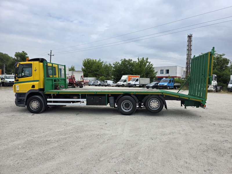 DAF CF 85.360 6x2 - Trailer + Winch - Camión portavehículos: foto 4 DAF CF 85.360 6x2 - Trailer + Winch - Camión portavehículos: foto 4