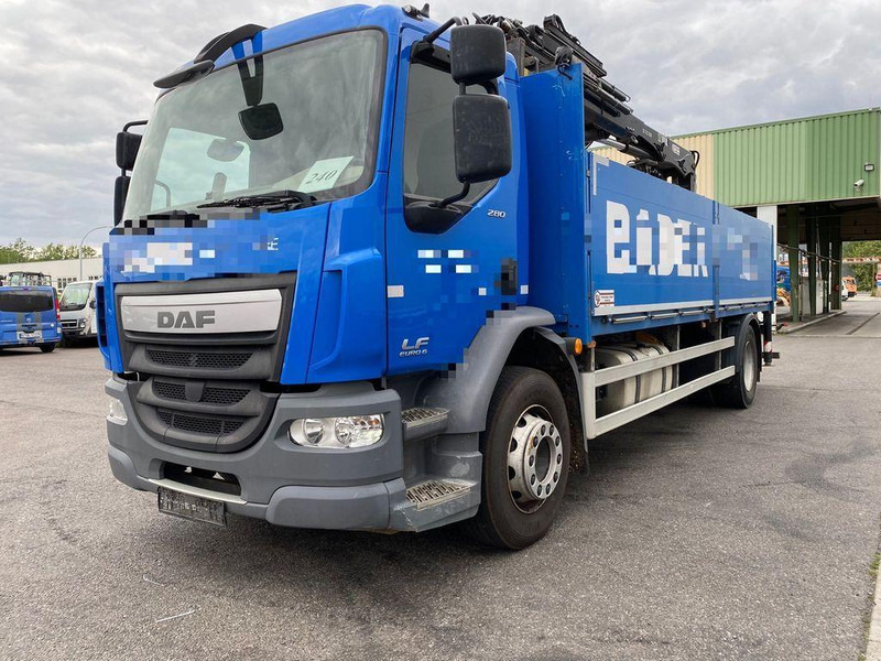 DAF LF 280 - Camión caja abierta, Camión grúa: foto 4 DAF LF 280 - Camión caja abierta, Camión grúa: foto 4