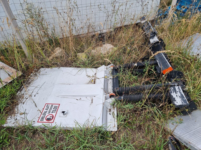 Dhollandia fél emelőhátfalak - DH 750 kg more pieces - Trampilla elevadora para Camión: foto 5 Dhollandia fél emelőhátfalak - DH 750 kg more pieces - Trampilla elevadora para Camión: foto 5