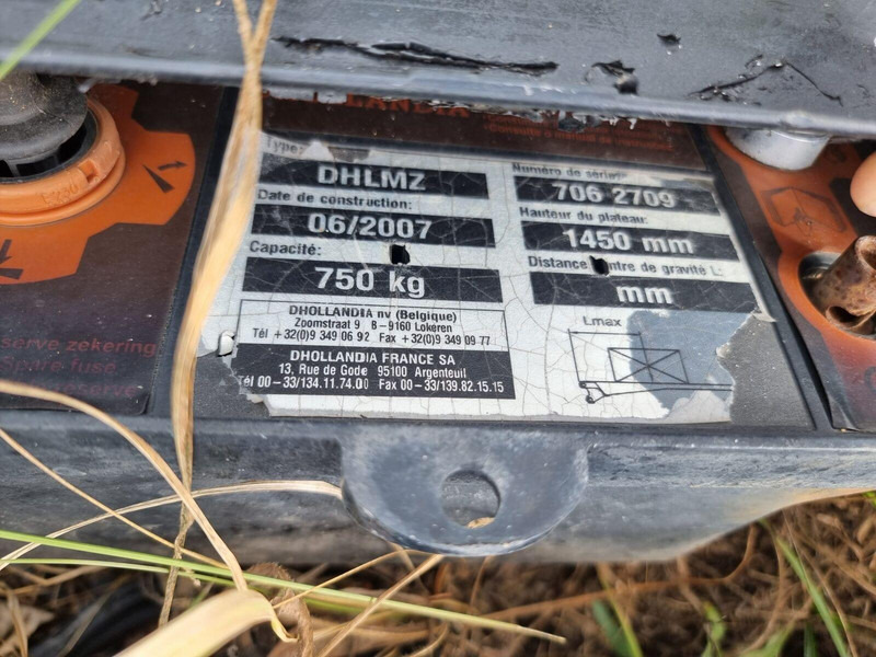 Dhollandia fél emelőhátfalak - DH 750 kg more pieces - Trampilla elevadora para Camión: foto 4 Dhollandia fél emelőhátfalak - DH 750 kg more pieces - Trampilla elevadora para Camión: foto 4