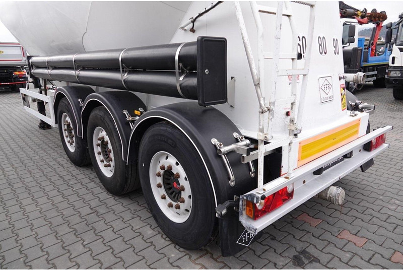 Semirremolque silo para transporte de cemento Feldbinder CEMENTONACZEPA / 2 KOMORY / 37 000 L / SILOS / DO MATERIAŁÓW SYP: foto 11 Semirremolque silo para transporte de cemento Feldbinder CEMENTONACZEPA / 2 KOMORY / 37 000 L / SILOS / DO MATERIAŁÓW SYP: foto 11