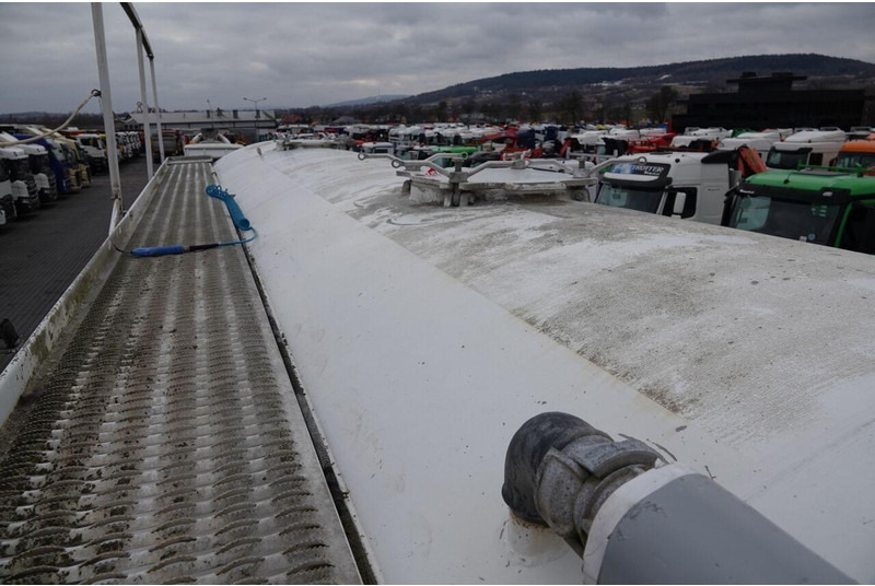 Semirremolque silo para transporte de cemento Feldbinder CEMENTONACZEPA / 2 KOMORY / 37 000 L / SILOS / DO MATERIAŁÓW SYP: foto 16 Semirremolque silo para transporte de cemento Feldbinder CEMENTONACZEPA / 2 KOMORY / 37 000 L / SILOS / DO MATERIAŁÓW SYP: foto 16