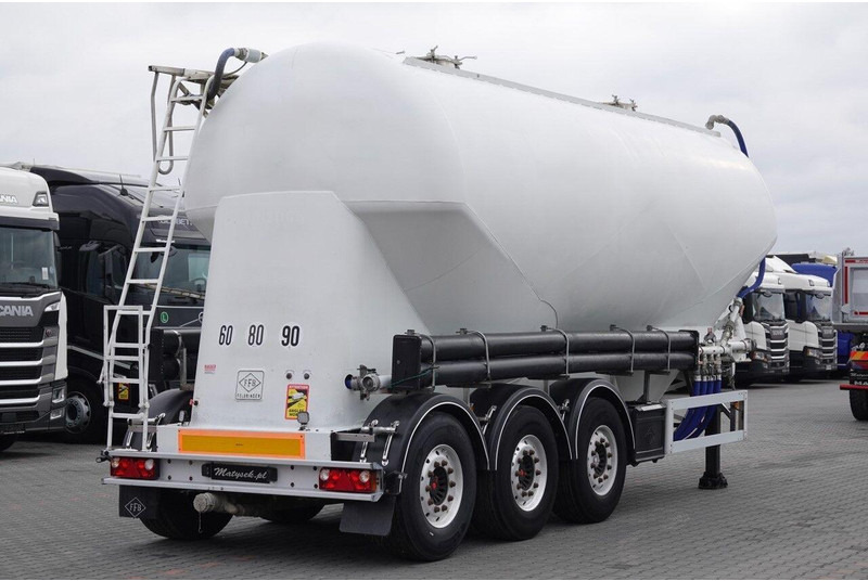 Semirremolque silo para transporte de cemento Feldbinder CEMENTONACZEPA / 2 KOMORY / 37 000 L / SILOS / DO MATERIAŁÓW SYP: foto 6 Semirremolque silo para transporte de cemento Feldbinder CEMENTONACZEPA / 2 KOMORY / 37 000 L / SILOS / DO MATERIAŁÓW SYP: foto 6