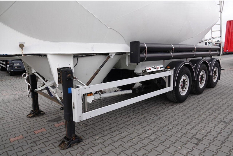 Semirremolque silo para transporte de cemento Feldbinder CEMENTONACZEPA / 2 KOMORY / 37 000 L / SILOS / DO MATERIAŁÓW SYP: foto 10 Semirremolque silo para transporte de cemento Feldbinder CEMENTONACZEPA / 2 KOMORY / 37 000 L / SILOS / DO MATERIAŁÓW SYP: foto 10