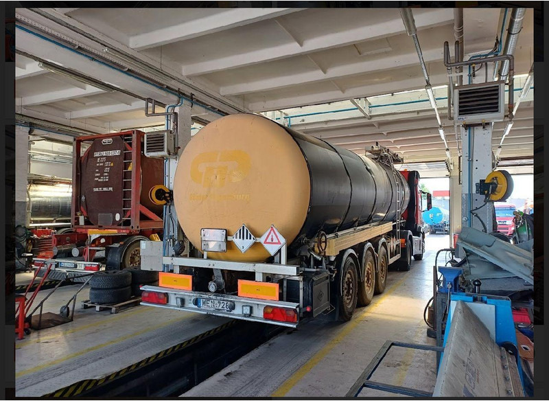 Feldbinder TSA 30.3-1 Kammers bitumen - Semirremolque cisterna: foto 4 Feldbinder TSA 30.3-1 Kammers bitumen - Semirremolque cisterna: foto 4