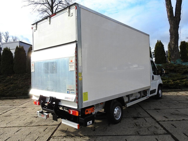 Fiat DUCATO KONTENER WINDA 8 PALET TEMPOMAT NAWIGACJA KLIMATYZACJA LE - Furgoneta caja cerrada: foto 3 Fiat DUCATO KONTENER WINDA 8 PALET TEMPOMAT NAWIGACJA KLIMATYZACJA LE - Furgoneta caja cerrada: foto 3