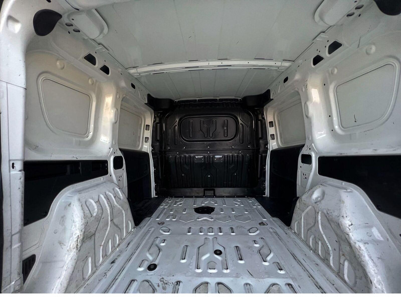Furgoneta pequeña Fiat Doblò: foto 15