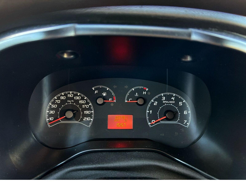 Furgoneta pequeña Fiat Doblò: foto 10