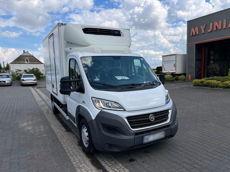 Fiat Ducato Kontener Chłodnia/Mroźnia 3x Drzwi 230V Salon PL - Furgoneta frigorifica: foto 5 Fiat Ducato Kontener Chłodnia/Mroźnia 3x Drzwi 230V Salon PL - Furgoneta frigorifica: foto 5