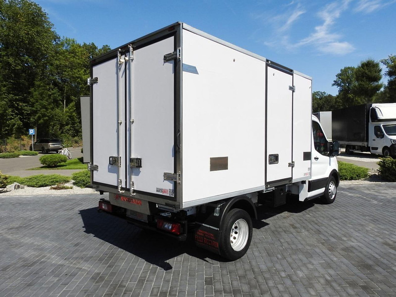 Ford TRANSIT CHŁODNIA KONTENER 0*C ZASILANIE 230V TEMPOMAT KLIMATYZAC - Furgoneta frigorifica: foto 3 Ford TRANSIT CHŁODNIA KONTENER 0*C ZASILANIE 230V TEMPOMAT KLIMATYZAC - Furgoneta frigorifica: foto 3