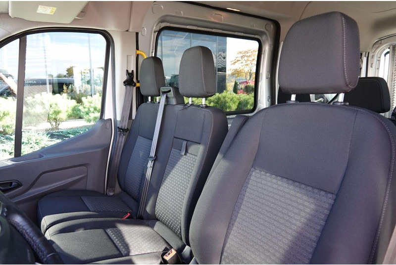 Minibús, Furgoneta de pasajeros Ford Transit: foto 19
