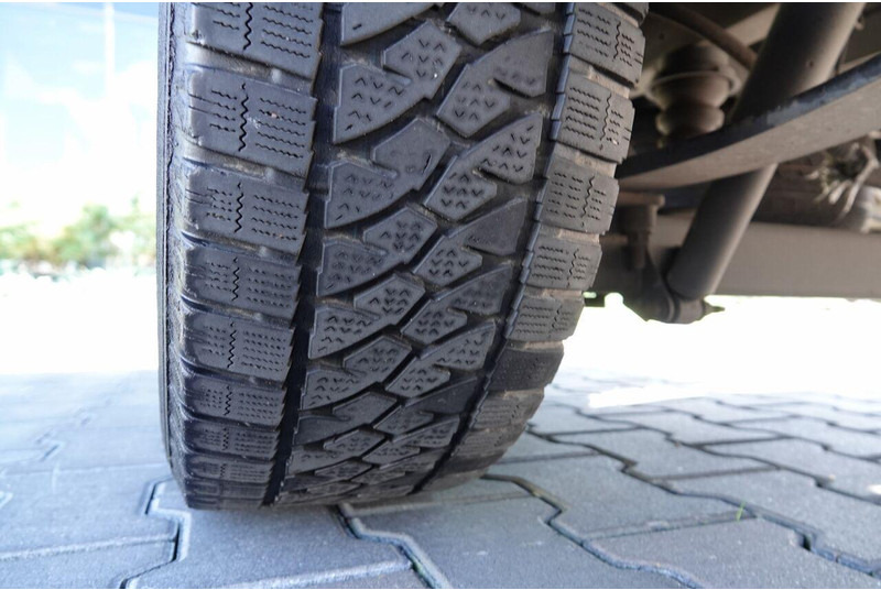 Minibús, Furgoneta de pasajeros Ford Transit: foto 14