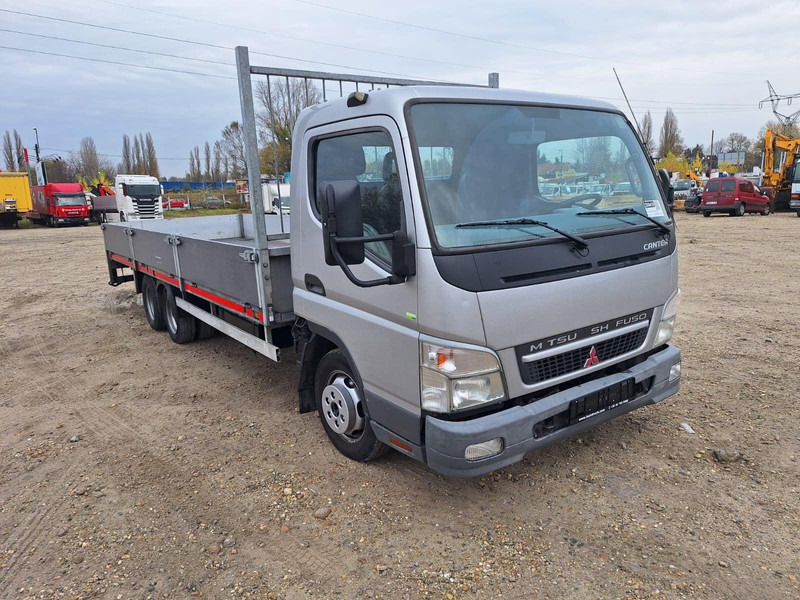 Mitsubishi Canter 3,0 d BE Clixtar Trekker + Veldhuizen BE Clixtar Pritsch - Furgoneta: foto 3 Mitsubishi Canter 3,0 d BE Clixtar Trekker + Veldhuizen BE Clixtar Pritsch - Furgoneta: foto 3