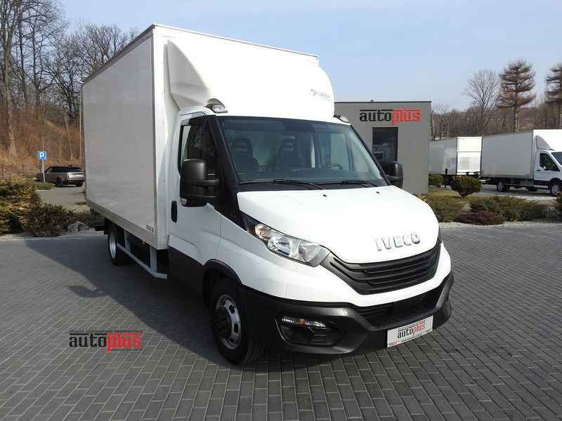 Iveco DAILY 35C16 KONTENER WINDA 8 PALET TEMPOMAT BLIŹNIACZE KOŁA KLIM - Furgoneta caja cerrada: foto 1 Iveco DAILY 35C16 KONTENER WINDA 8 PALET TEMPOMAT BLIŹNIACZE KOŁA KLIM - Furgoneta caja cerrada: foto 1