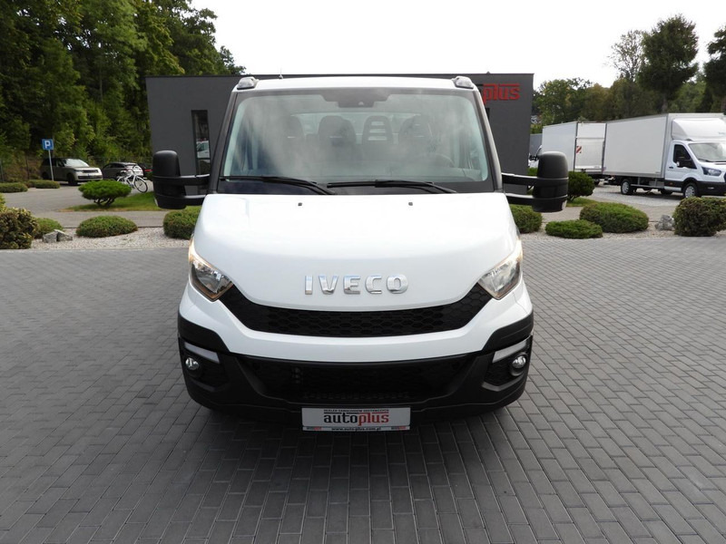 Iveco DAILY 35C17 SKRZYNIA PODWÓJNA KABINA DOKA 7 MIEJSC TEMPOMAT BLIŹ - Furgoneta caja abierta: foto 5 Iveco DAILY 35C17 SKRZYNIA PODWÓJNA KABINA DOKA 7 MIEJSC TEMPOMAT BLIŹ - Furgoneta caja abierta: foto 5