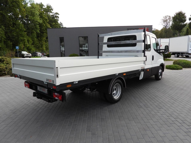 Iveco DAILY 35C17 SKRZYNIA PODWÓJNA KABINA DOKA 7 MIEJSC TEMPOMAT BLIŹ - Furgoneta caja abierta: foto 3 Iveco DAILY 35C17 SKRZYNIA PODWÓJNA KABINA DOKA 7 MIEJSC TEMPOMAT BLIŹ - Furgoneta caja abierta: foto 3