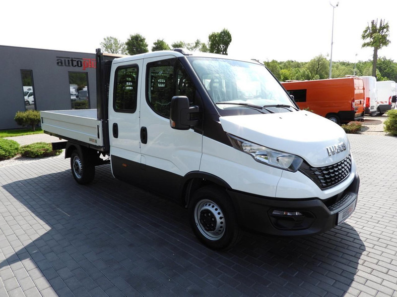 Iveco DAILY 35S12 SKRZYNIA PODWÓJNA KABINA DOKA 7 MIEJSC KLIMATYZACJA - Furgoneta caja abierta: foto 4 Iveco DAILY 35S12 SKRZYNIA PODWÓJNA KABINA DOKA 7 MIEJSC KLIMATYZACJA - Furgoneta caja abierta: foto 4