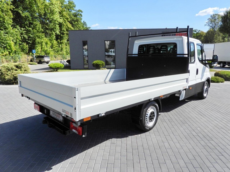Iveco DAILY 35S14 SKRZYNIA PODWÓJNA KABINA DOKA 7 MIEJSC TEMPOMAT KLIM - Furgoneta caja abierta, Furgoneta combi: foto 3 Iveco DAILY 35S14 SKRZYNIA PODWÓJNA KABINA DOKA 7 MIEJSC TEMPOMAT KLIM - Furgoneta caja abierta, Furgoneta combi: foto 3