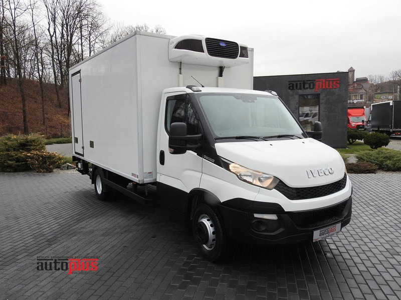 Iveco DAILY 70C17 CHŁODNIA 0*C WINDA 9 PALET ZASILANIE 230V TEMPOMAT K - Furgoneta frigorifica: foto 1 Iveco DAILY 70C17 CHŁODNIA 0*C WINDA 9 PALET ZASILANIE 230V TEMPOMAT K - Furgoneta frigorifica: foto 1
