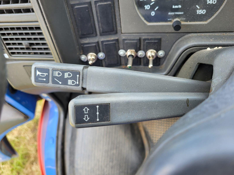 Iveco Daily 35 E 12 Mini BE Trekker - 3.5T - Cabeza tractora BE: foto 4 Iveco Daily 35 E 12 Mini BE Trekker - 3.5T - Cabeza tractora BE: foto 4