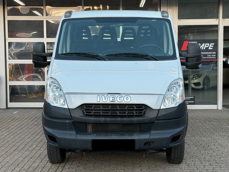 Iveco Daily 35C15 flatbed - Furgoneta caja abierta, Furgoneta combi: foto 2 Iveco Daily 35C15 flatbed - Furgoneta caja abierta, Furgoneta combi: foto 2