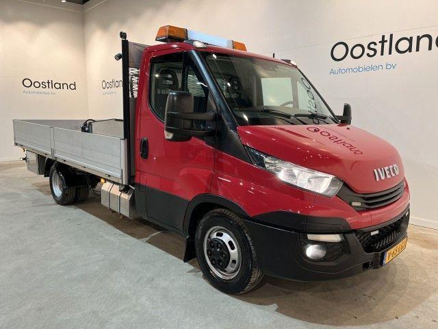 Iveco Daily 35C16 Flatbed + Crane HMF 252 T2 - Furgoneta caja abierta: foto 1 Iveco Daily 35C16 Flatbed + Crane HMF 252 T2 - Furgoneta caja abierta: foto 1