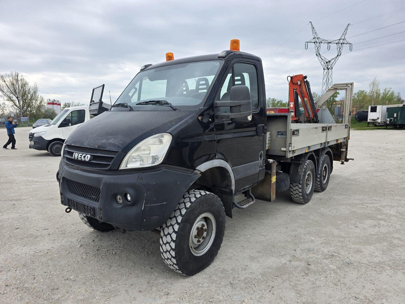 Iveco Daily 55 S 18 4x4 + Veldhuizen Palfinger PK3300 Clixtar - Furgoneta caja abierta: foto 1 Iveco Daily 55 S 18 4x4 + Veldhuizen Palfinger PK3300 Clixtar - Furgoneta caja abierta: foto 1