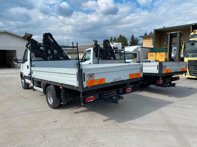 Iveco Daily 65C18 - Flatbed truck + crane - Camión caja abierta, Camión grúa: foto 4 Iveco Daily 65C18 - Flatbed truck + crane - Camión caja abierta, Camión grúa: foto 4