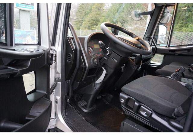 Leasing de Iveco EUROCARGO 80-190 Lószállító Iveco EUROCARGO 80-190 Lószállító: foto 13