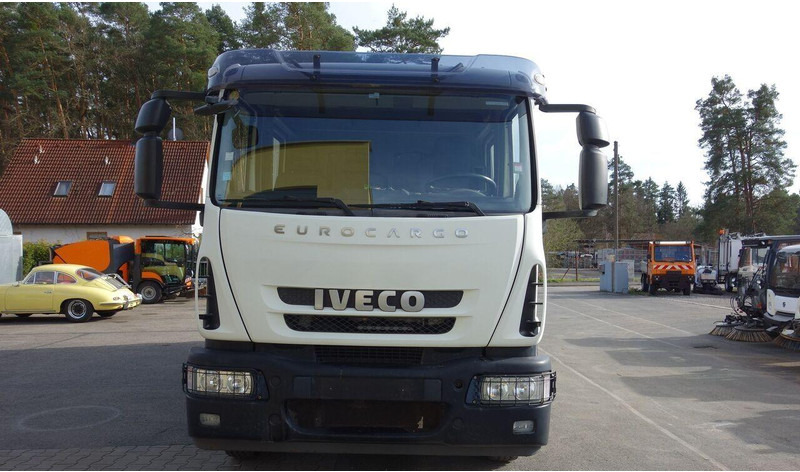 Iveco Eurocargo 120E225 - Workshop truck - Camión tienda: foto 2 Iveco Eurocargo 120E225 - Workshop truck - Camión tienda: foto 2