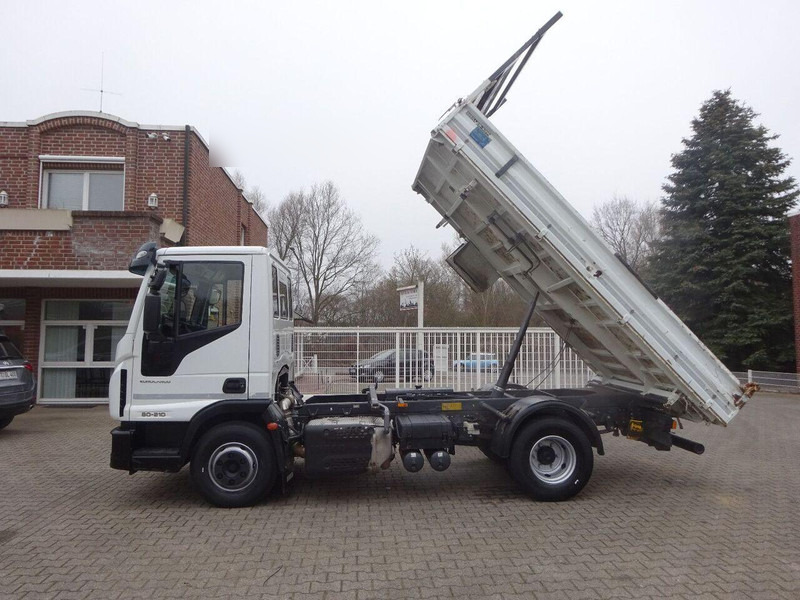 Iveco Eurocargo 80-120 - 3 way tipper - Camión volquete: foto 2 Iveco Eurocargo 80-120 - 3 way tipper - Camión volquete: foto 2