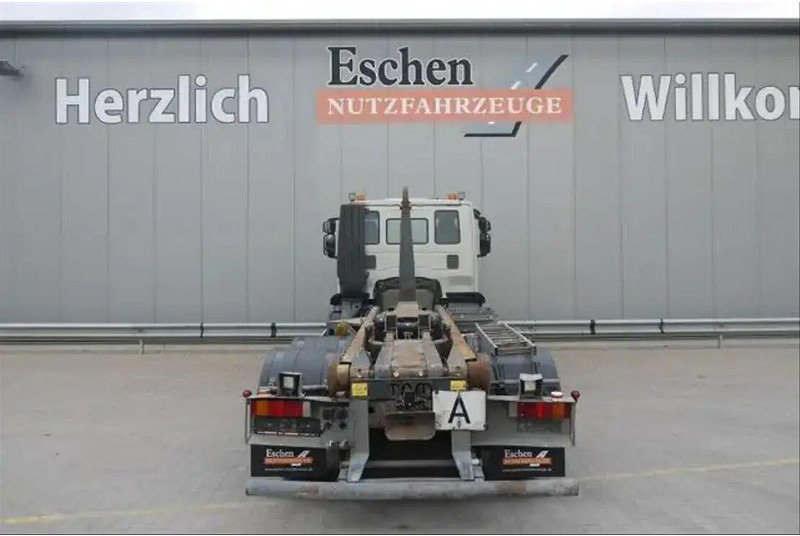 Iveco Stralis 260 - Hook lift truck - Camión multibasculante: foto 5 Iveco Stralis 260 - Hook lift truck - Camión multibasculante: foto 5