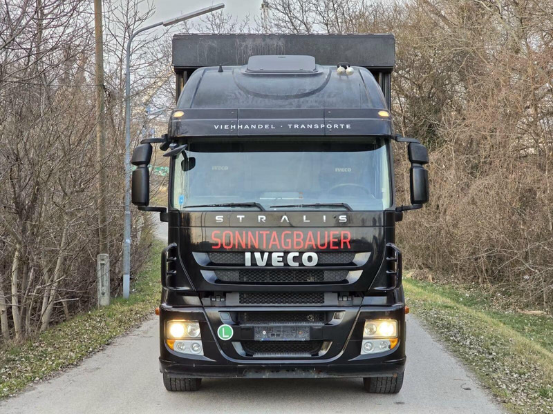 Iveco Stralis 260S45 - Animal transporter - Camión transporte de ganado: foto 4 Iveco Stralis 260S45 - Animal transporter - Camión transporte de ganado: foto 4