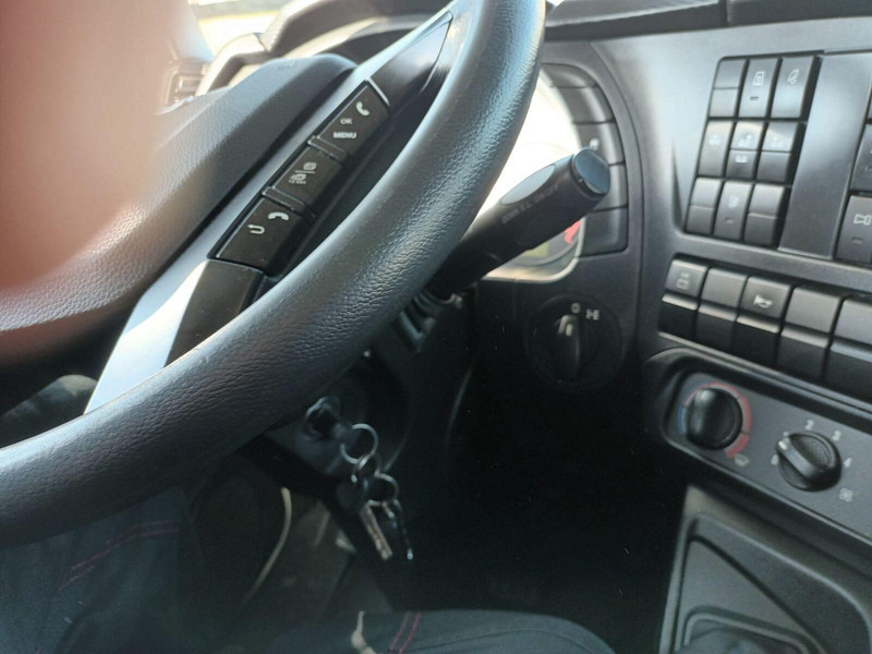 Camión caja cerrada Iveco Stralis 310 6x2 Koffer + LBW: foto 12