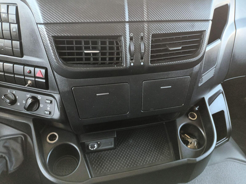 Camión caja cerrada Iveco Stralis 310 6x2 Koffer + LBW: foto 18