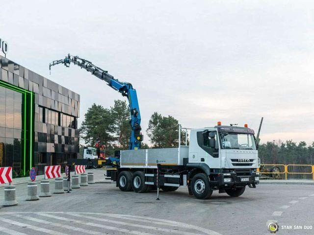Iveco TRAKKER 410 6x4 PALFINGER PK 36002 Fly Jib Cran - Camión caja abierta, Camión grúa: foto 4 Iveco TRAKKER 410 6x4 PALFINGER PK 36002 Fly Jib Cran - Camión caja abierta, Camión grúa: foto 4