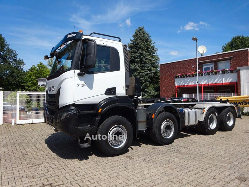 Iveco X-WAY 480 - Hook lift truck 8x4 - Camión multibasculante: foto 2 Iveco X-WAY 480 - Hook lift truck 8x4 - Camión multibasculante: foto 2