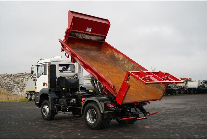 MAN TGA 18.360 - Camión volquete: foto 3 MAN TGA 18.360 - Camión volquete: foto 3