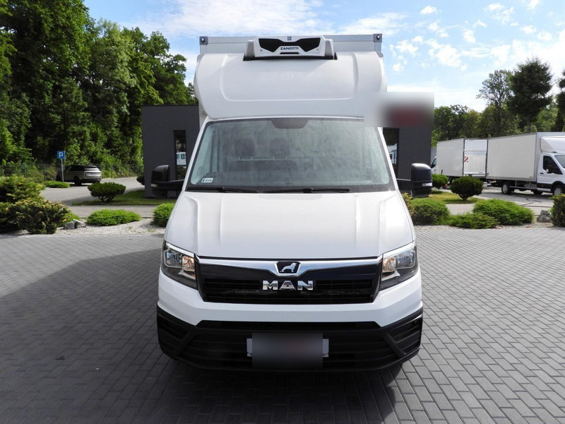 MAN TGE 3.140 CHŁODNIA KONTENER -1*C 8 PALET FUNKCJA GRZANIA TEMPOMA - Furgoneta frigorifica: foto 5 MAN TGE 3.140 CHŁODNIA KONTENER -1*C 8 PALET FUNKCJA GRZANIA TEMPOMA - Furgoneta frigorifica: foto 5