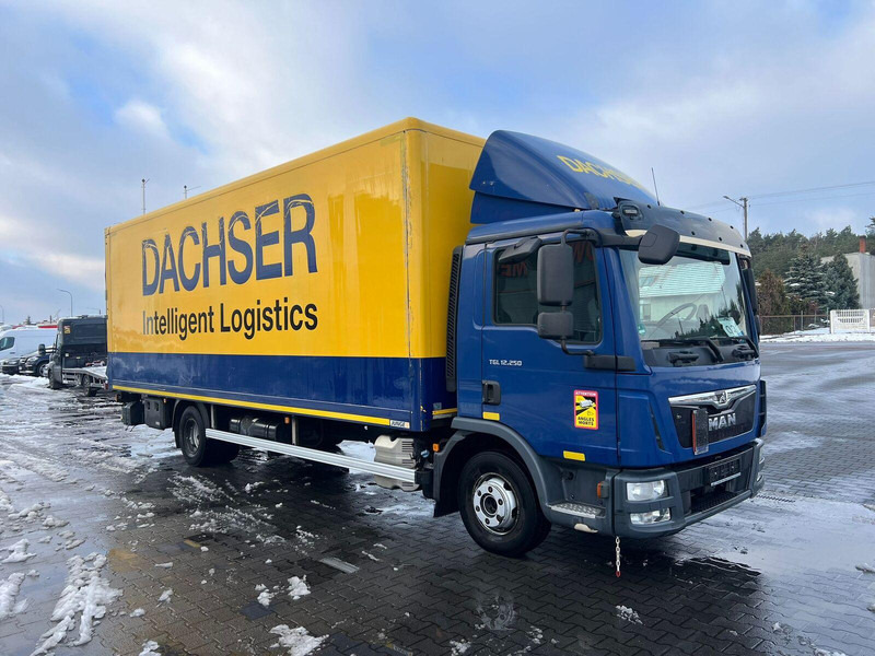 MAN TGL 12.250 BOX+LIFT 1.HAND - Camión caja cerrada: foto 5 MAN TGL 12.250 BOX+LIFT 1.HAND - Camión caja cerrada: foto 5